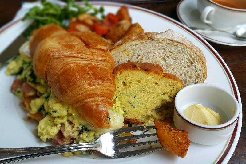 ../Images/YANG,MEI-FEN Jakarta Le Quartier (6).jpg